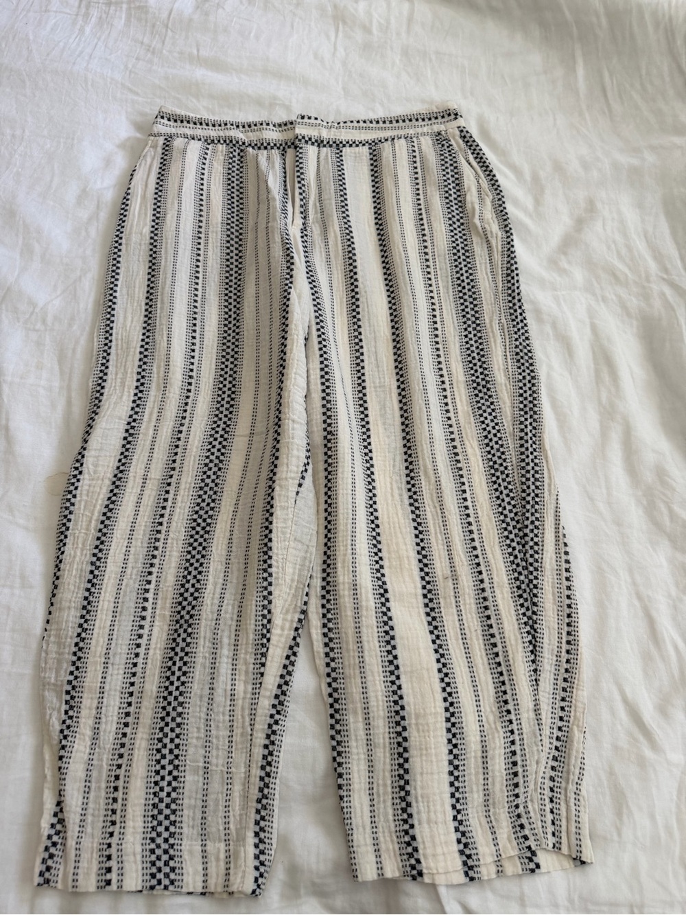 Zara Black & Cream Textured Striped Pants